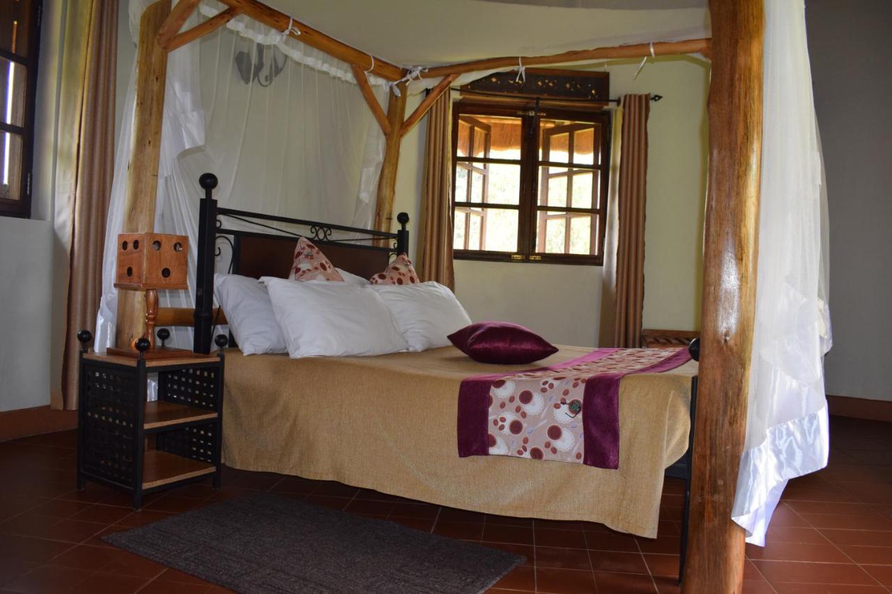 Kibale Guest Cottages Fort Portal Экстерьер фото